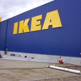 Belegningsstein ved Ikea